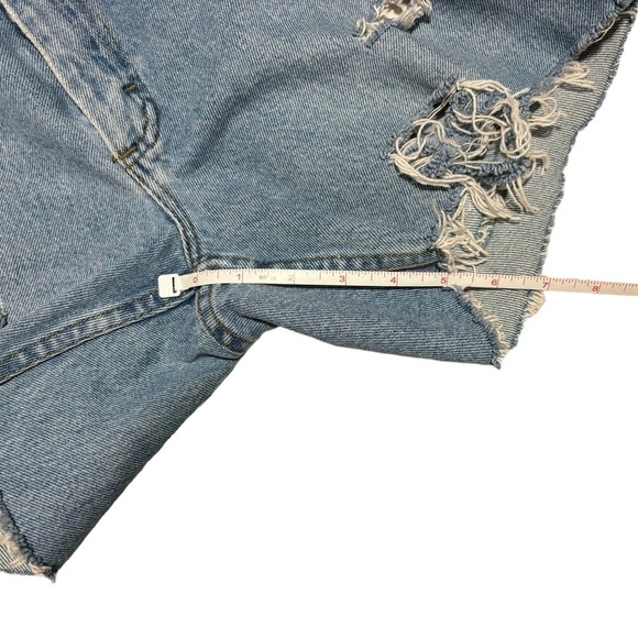 Lee Light Wash Blue Denim DIY Cut Off Distressed Shorts. SZ 31. Fringe. Boho. - Picture 11 of 15